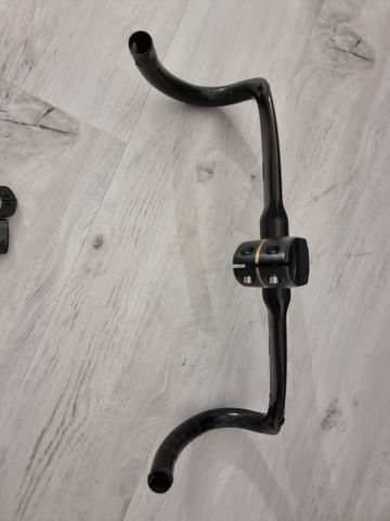 Tweedehands BLKTEC Manubrio e stem in carbonio 2023 bike — afbeelding 4 van 5