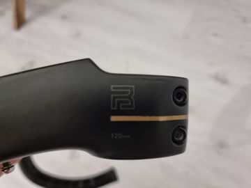 Tweedehands BLKTEC Manubrio e stem in carbonio 2023 bike — afbeelding 5 van 5