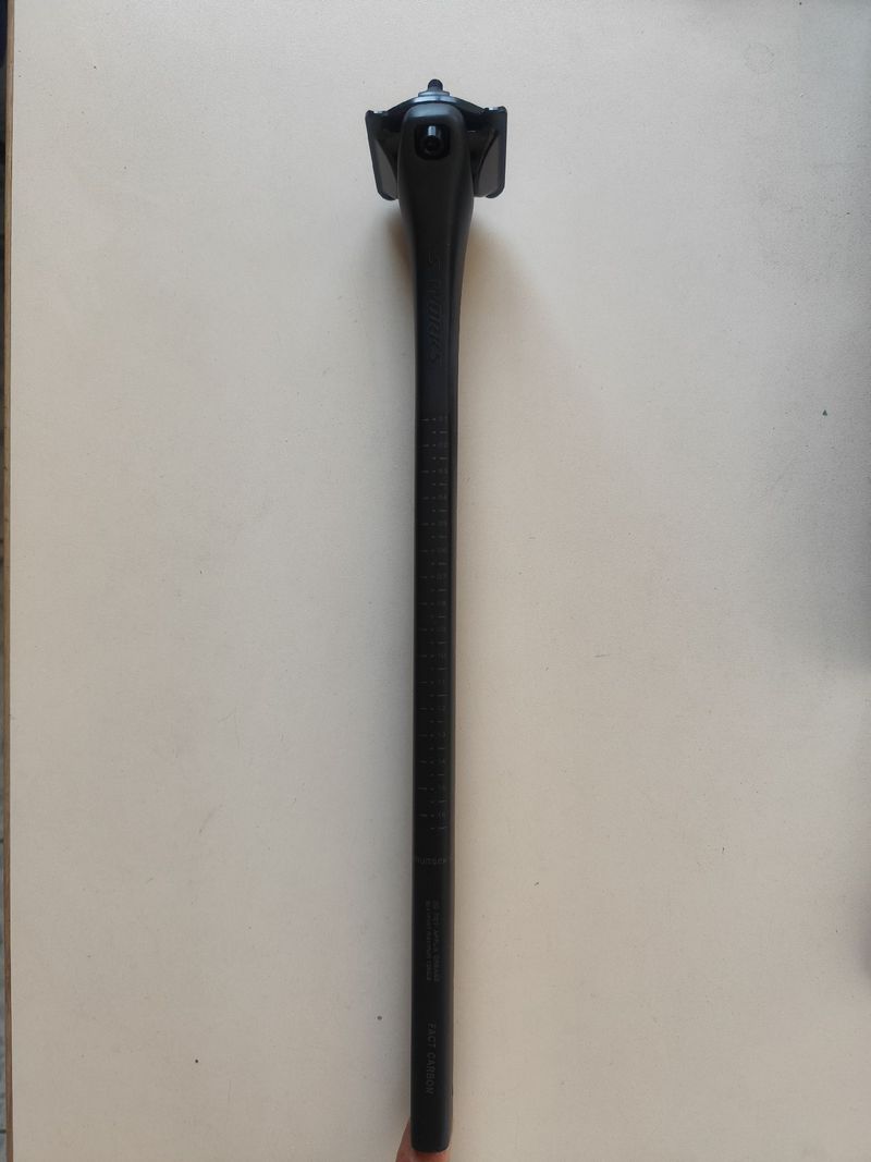Tweedehands Specialized S-Works Tarmac SL8 Carbon Seatpost 15mm Offset 2025 Saddles & Seatposts