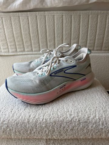 Used Brooks Glycerin Running Shoes