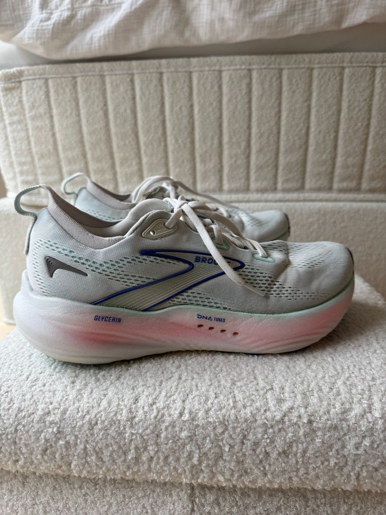 Used Brooks Glycerin bike — image 3 of 7
