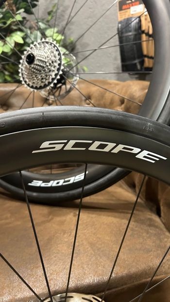 Used Scope r4 2026 bike — image 4 of 9