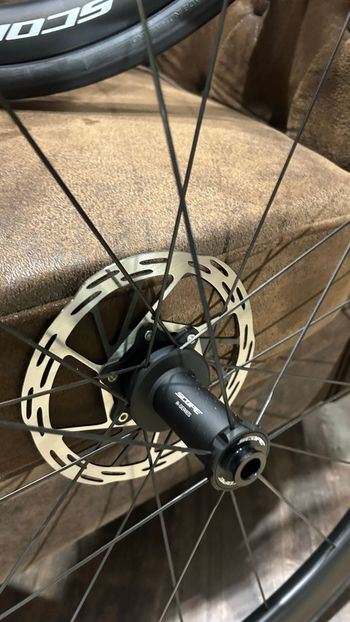 Used Scope r4 2026 bike — image 3 of 9