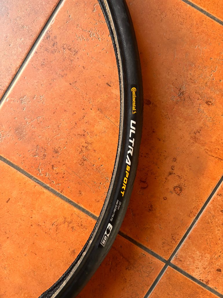Used Continental Ultra Sport Faltreifen 28mm 2026 bike — image 1 of 3