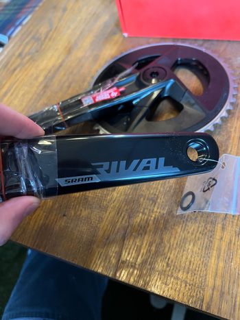Used Sram Rival Crankset 172.5 DUB 48/35T 12-speed bike — image 2 of 7