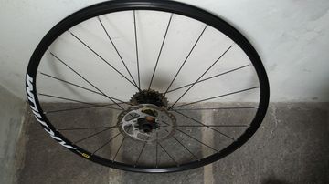 Used Mavic Aksium 28" Rims bike — image 4 of 5