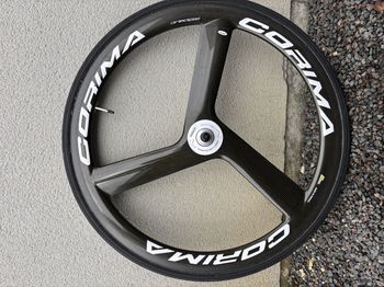 Corima, Roue à Bâtons