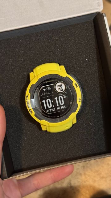 Used Garmin Instinct 2 Electronics