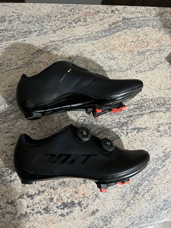Used Dmt R1 Road Shoes bike — image 3 of 6