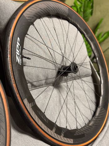 Zipp 454 NSW SRAM XDR 2025
