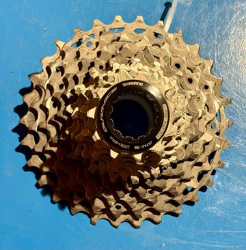 Použité Shimano CS-R9200 Cassette Drivetrain & Pedals