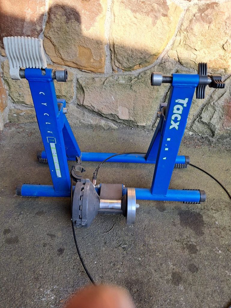 Used Tacx Rodillo 2016 bike — image 1 of 3