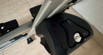 Used Thule Barre da tetto Green Valley con due porta biciclette bike — image 2 of 3