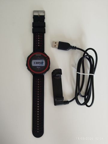 Tweedehands Garmin Forerunner 220 Electronics