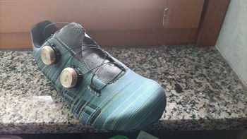 Used Vittoria revolve 2025 bike — image 4 of 5