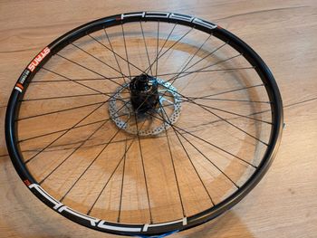 Used Son Roue moyeu dynamo bike — image 3 of 6