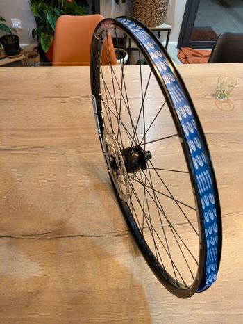 Used Son Roue moyeu dynamo bike