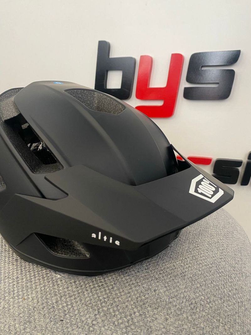 Used 100% Altis MTB Helmet 2021 bike — image 2 of 5