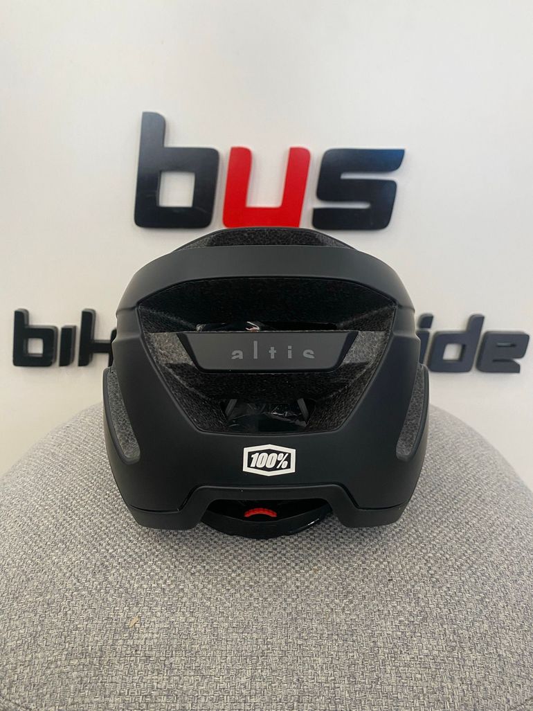 Used 100% Altis MTB Helmet 2021 bike — image 3 of 5