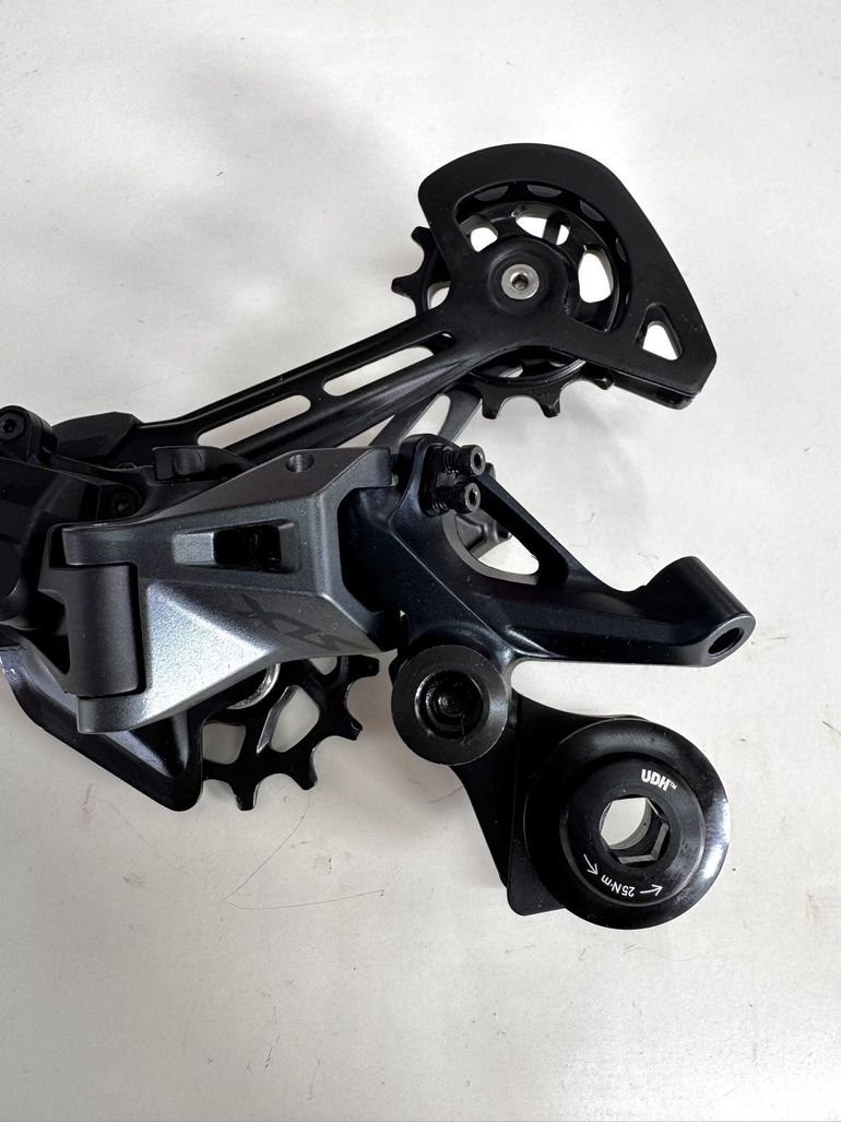 Used Shimano SLX 12v SGS 2026 bike — image 5 of 5