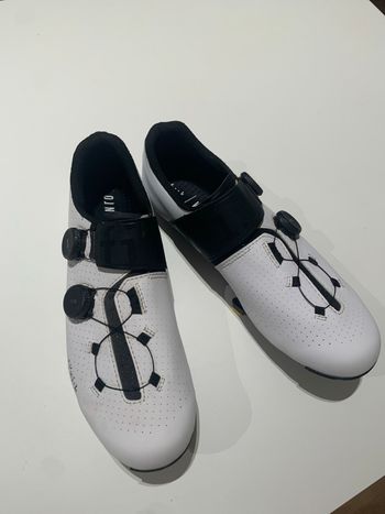 Fizik, Vento Infinito Carbon 2