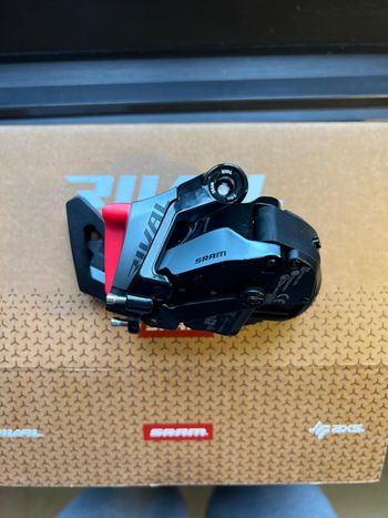 Used Sram Rival eTap AXS 12-speed 2025 bike