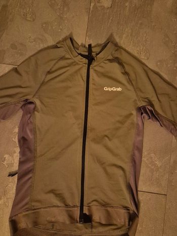 GripGrab, Fietsshirt M