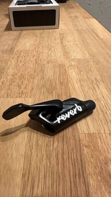 Używany RockShox Reverb 1x Remote Upgrade Kit Cockpit