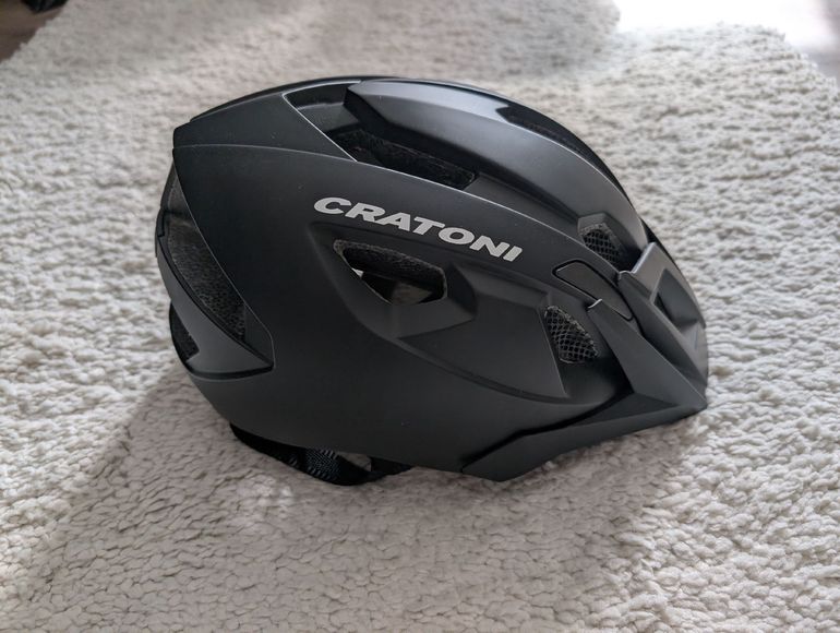 Used cratoni Fahrradhelm 2020 bike — image 1 of 6