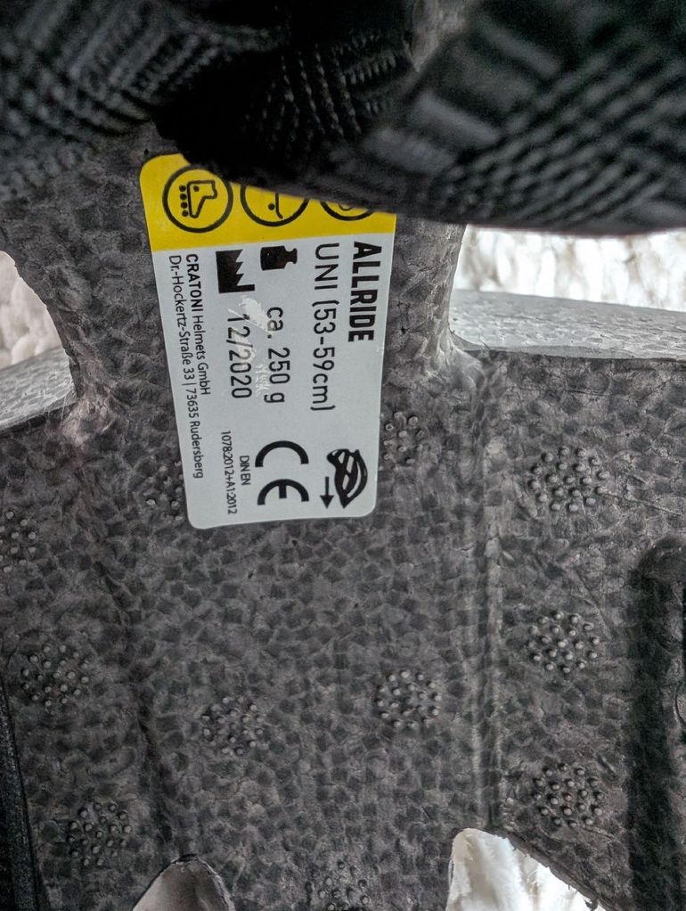 Used cratoni Fahrradhelm 2020 bike — image 6 of 6
