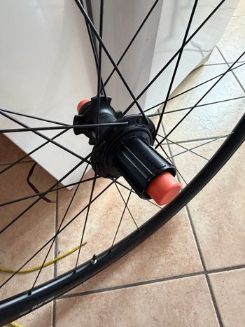Used Venum V30R Wheelset 2025 bike — image 6 of 7