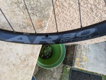 Used Race Face AR 30 Offset Wheelset 2025 bike — image 2 of 5