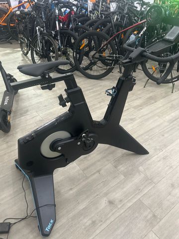 Tacx neo Bike 2026 Cycling Accessories usato
