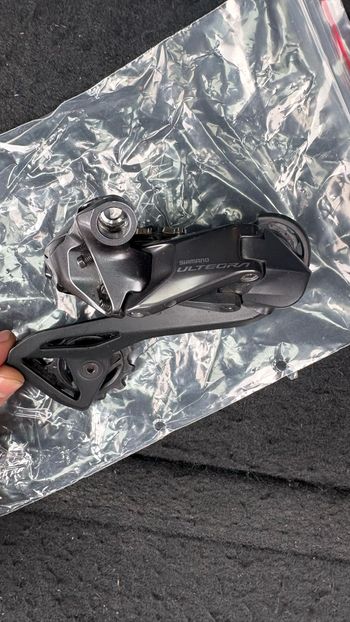 Shimano, Ultegra R8100 RD