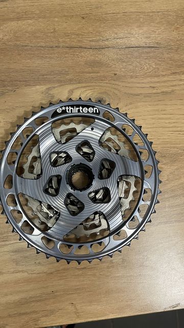 Gebrauchtes E*Thirteen Helix Race bike — Bild 6 von 6