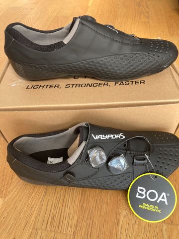 BONT CYCLING Vaypor S Rennradschuhe Größe 44, 5 Cycling Shoes d'occasion
