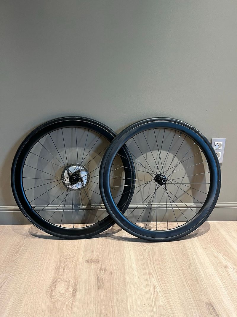 Used Fast Ride Carbon wheelset 35mm 2020 Wheels