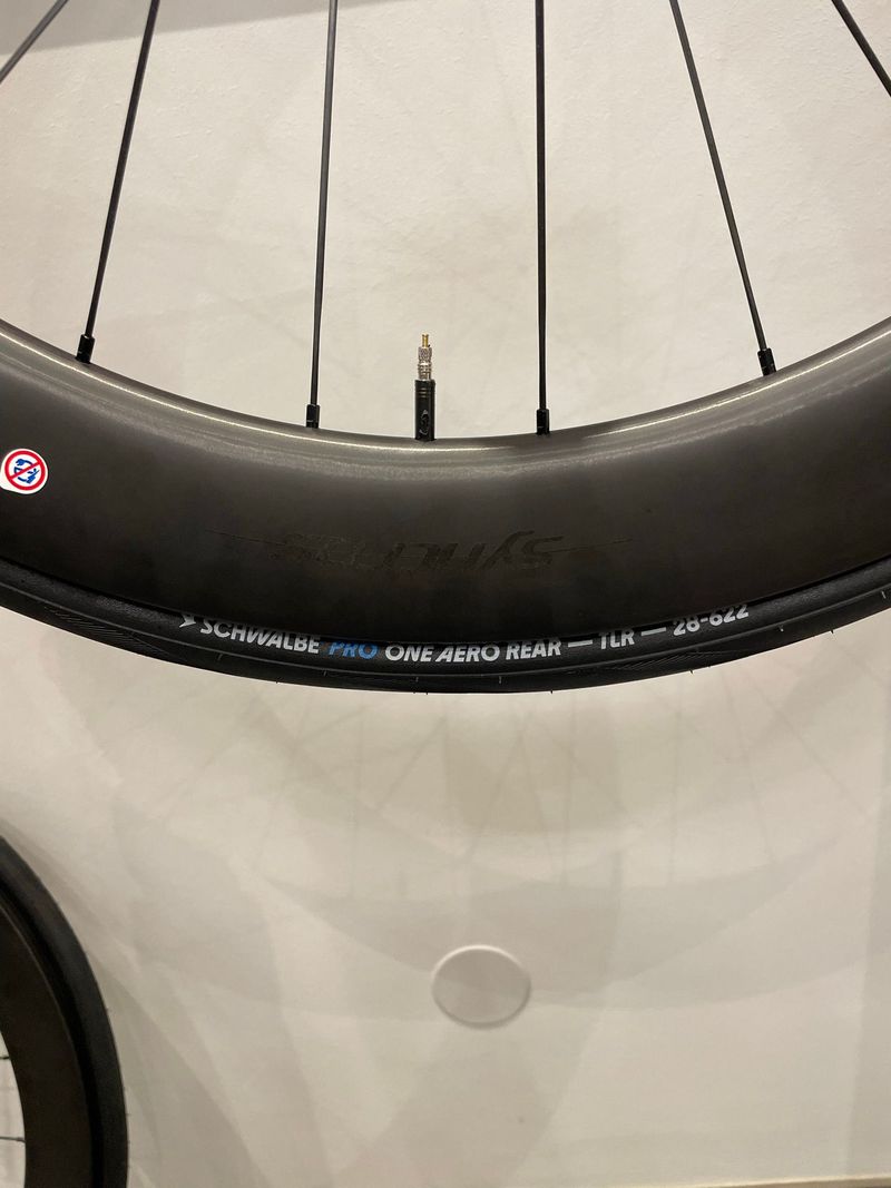 Brugt Syncros Capital 1.0s 60mm Wheelset 2025 bike — billede 7 af 8