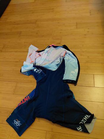 Bioracer, Combinaison icon