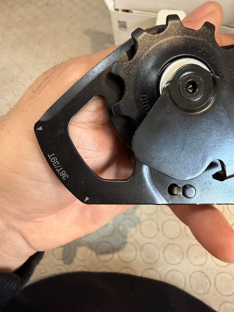 Used Shimano CUES 1x9/10v RD-U4010 bike — image 3 of 9