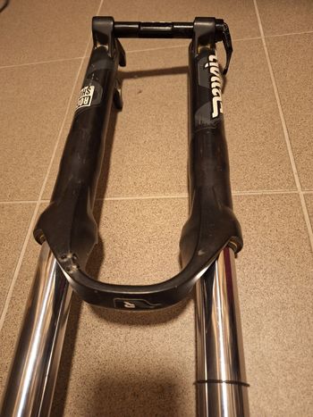 Used RockShox Domain R 26" 2012 bike — image 2 of 2