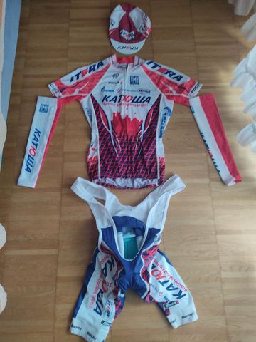 Gebrauchtes Santini completo di Filippo Pozzato Team Katusha 2009 Cycling Clothing