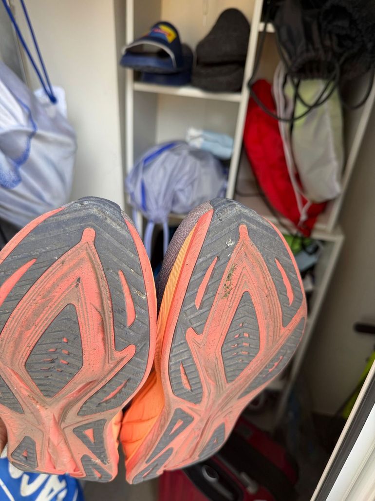 Used Asics superblust 2 2025 bike — image 6 of 9