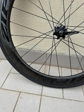 Used Zipp 404 Firecrest Wheelset bike — image 13 of 17