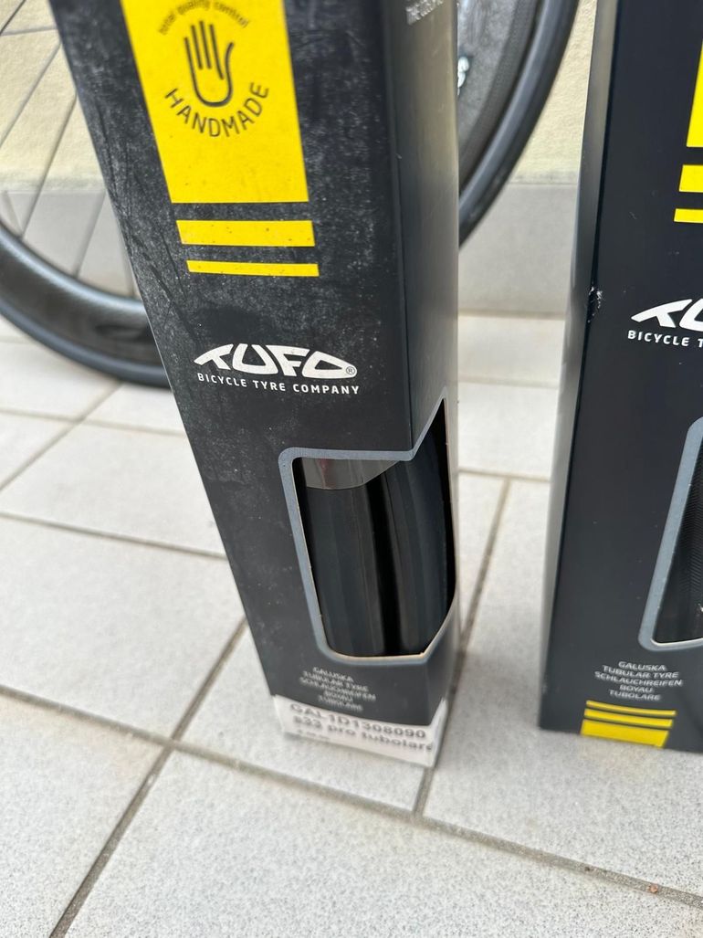 Used Zipp 404 Firecrest Wheelset bike — image 15 of 17