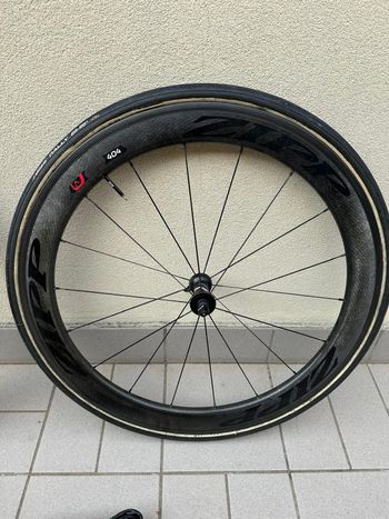 Used Zipp 404 Firecrest Wheelset bike — image 4 of 17