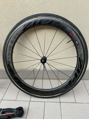 Used Zipp 404 Firecrest Wheelset bike — image 5 of 17