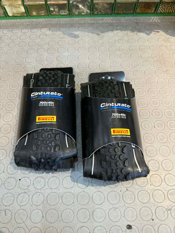 Gebrauchtes Pirelli CINTURATO GRAVEL S 700x40 Tyres & Tubes