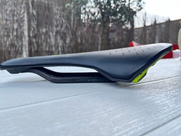 Used Syncros carbon bike — image 2 of 6