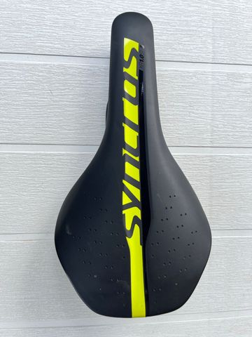 Used Syncros carbon bike — image 1 of 6